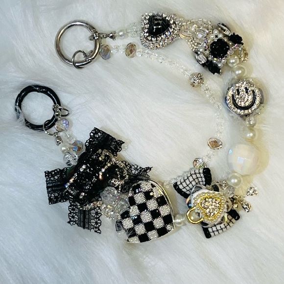 Handmade Phone Chain - Picture 1 of 1